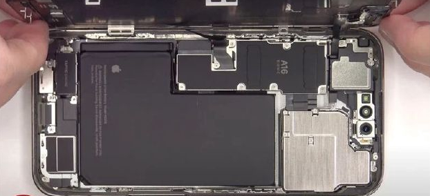 鹿寨苹果14维修分享看iPhone 14 Pro Max拆解 