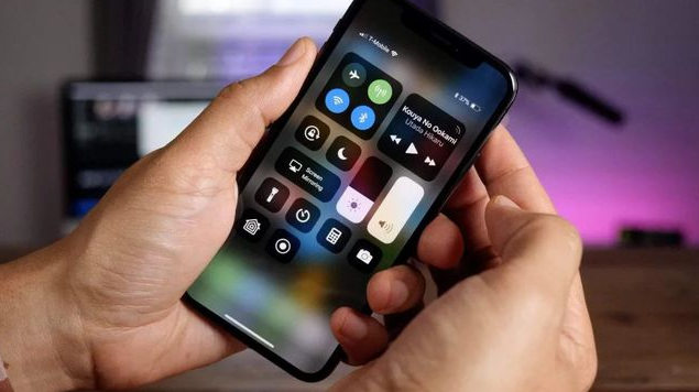 鹿寨苹果手机维修分享iPhone 12信号差怎么办 